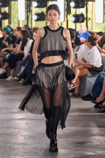 Look 31